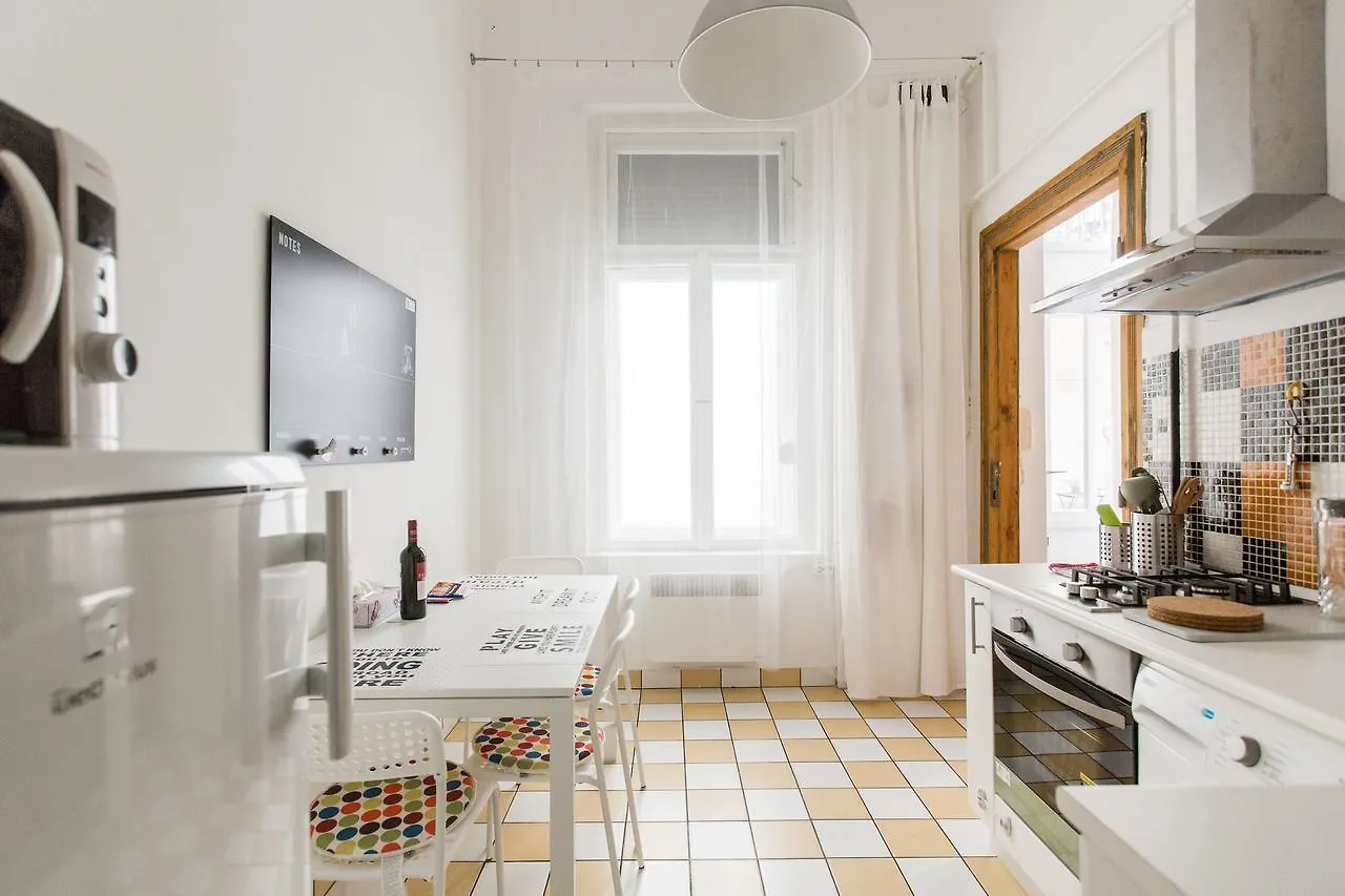 Kazinczy 10 Apartment Budapest 0*,
